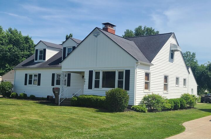Property Photo: 391 Moull Street OH 43055