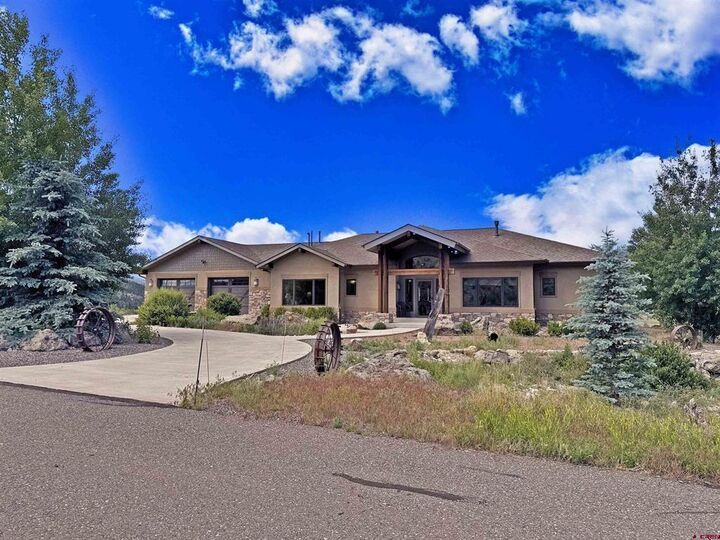 Property Photo:  112 Cumbre Court  CO 81154 