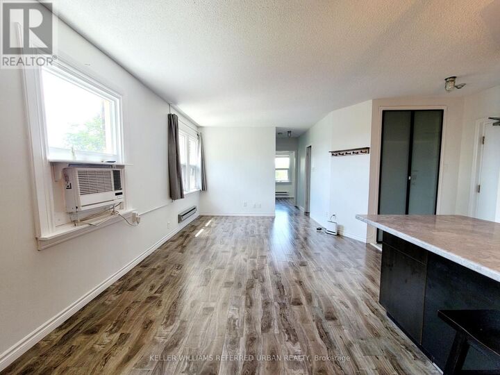 Property Photo: 114 Vaughan Road 407 ON M6C 2M1
