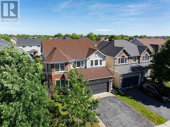 Property Photo: 103 Cheyenne Way ON K2J 0E8