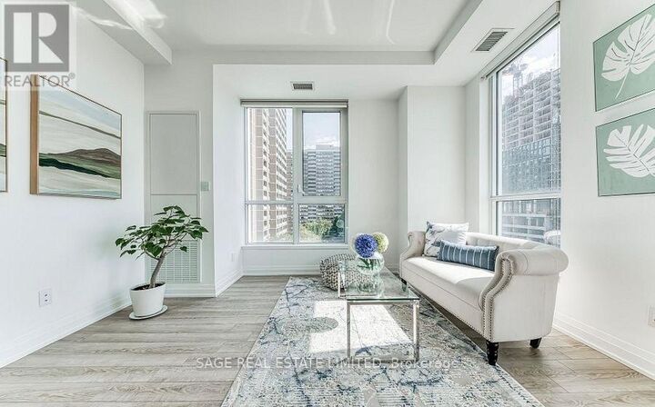 Property Photo: 286 Main Street 612 ON M4C 0B3