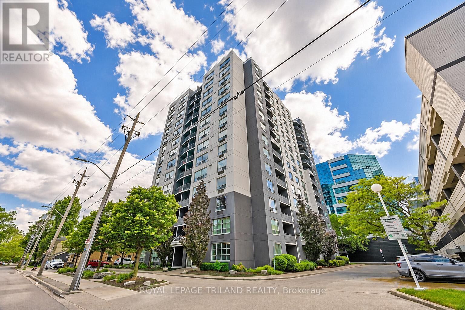 Property Photo: 155 Kent Street 606 ON N6A 5N7