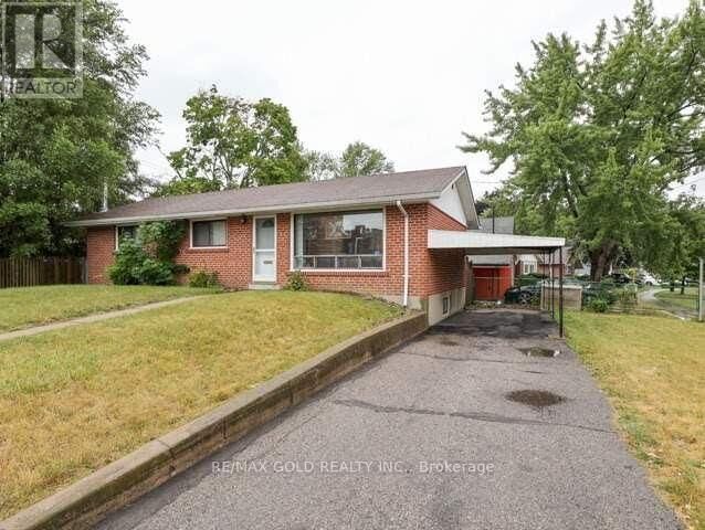 Property Photo:  2 Orton Park Road Bsmnt  ON M1G 3G1 
