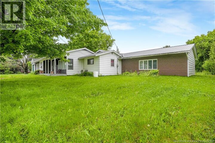 Property Photo:  140 Wentworth Street  NB E7M 2Z7 