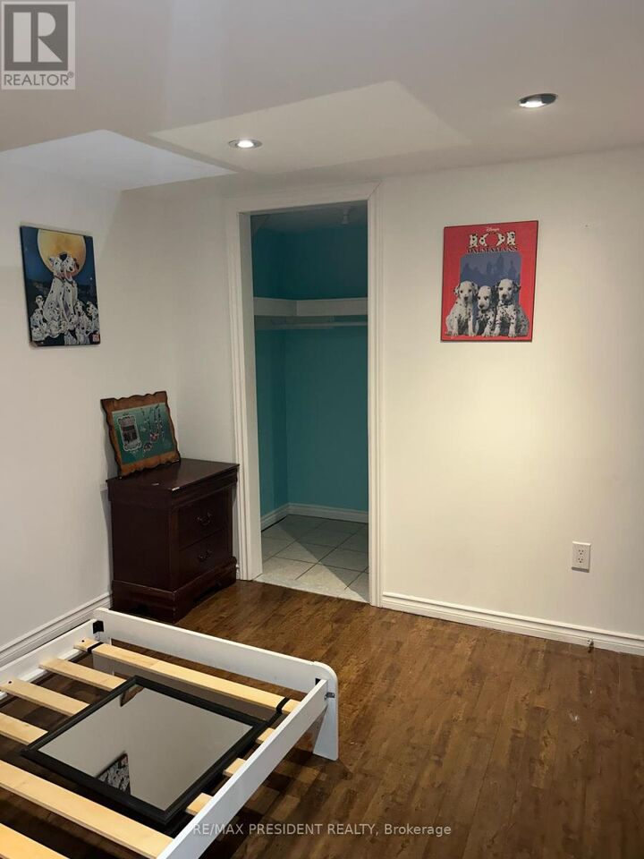 Property Photo:  20 Seguin Court Basement  ON M9V 2C5 