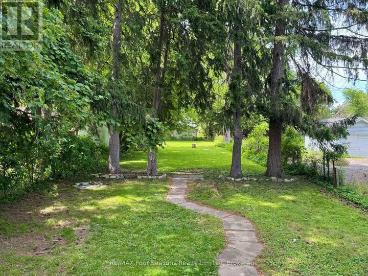Property Photo: 48 Elmwood Avenue East ON N6C 1J3