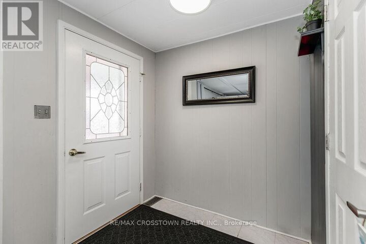 Property Photo:  3 Fairbirch Court  ON L9S 1R2 