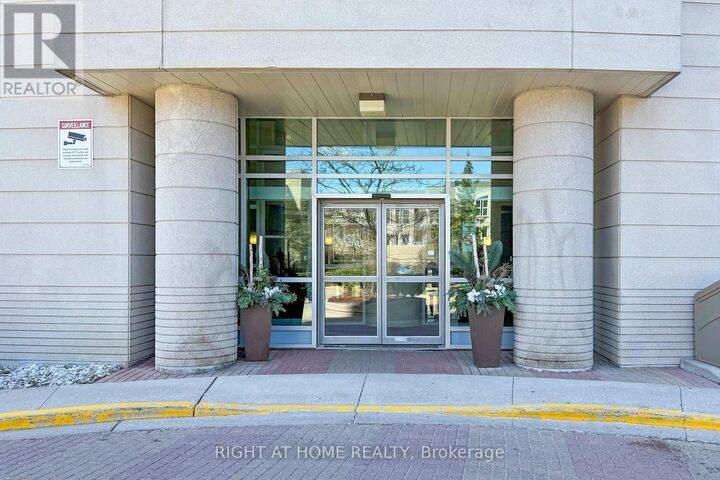 Property Photo: 60 Byng Avenue 1612 ON M2N 4K3