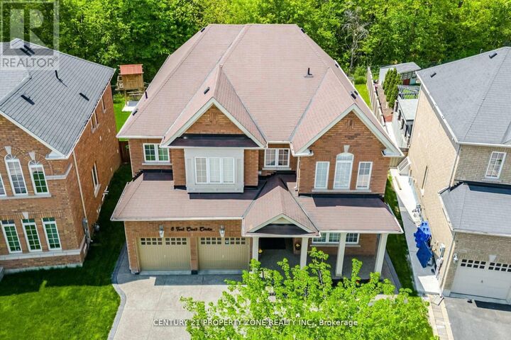 Property Photo: 8 Teal Crest Circle ON L6X 2Z6