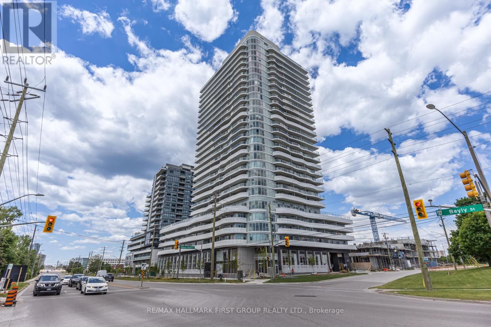 Property Photo: 1010 Sandy Beach Road 1911 ON L1W 0C7