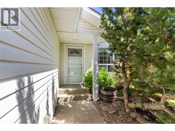Property Photo: 1951 Lodgepole Drive 33 BC V1S 1Y1