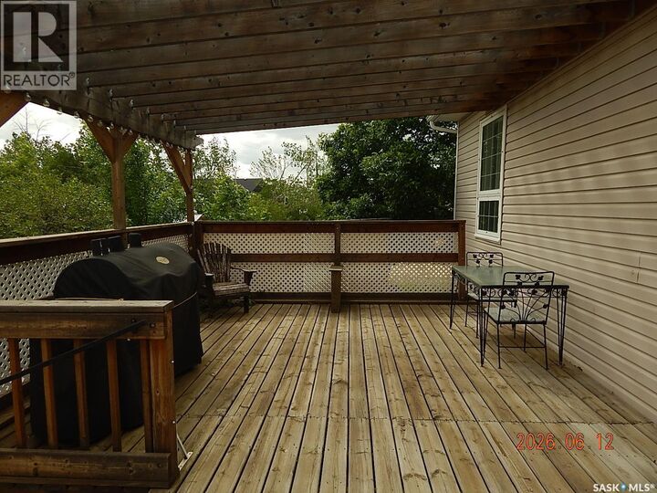 Property Photo: 0 Bonneau Avenue SK S0H 1X0