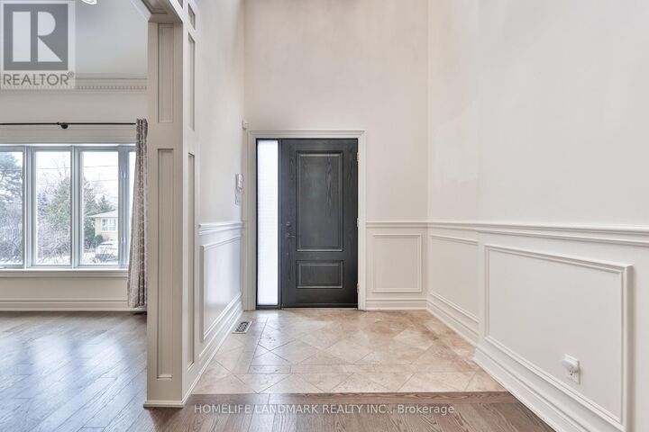 Property Photo:  112 Kingsway Crescent  ON M8X 2R9 