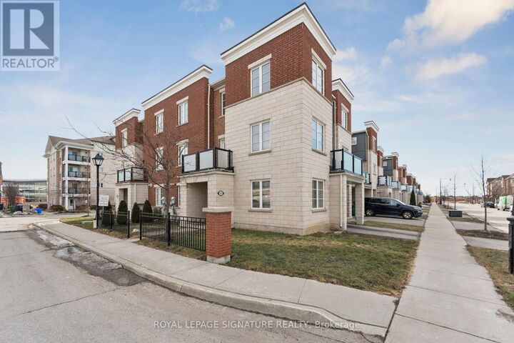 Property Photo:  122 Baycliffe Crescent  ON L7A 3Y7 