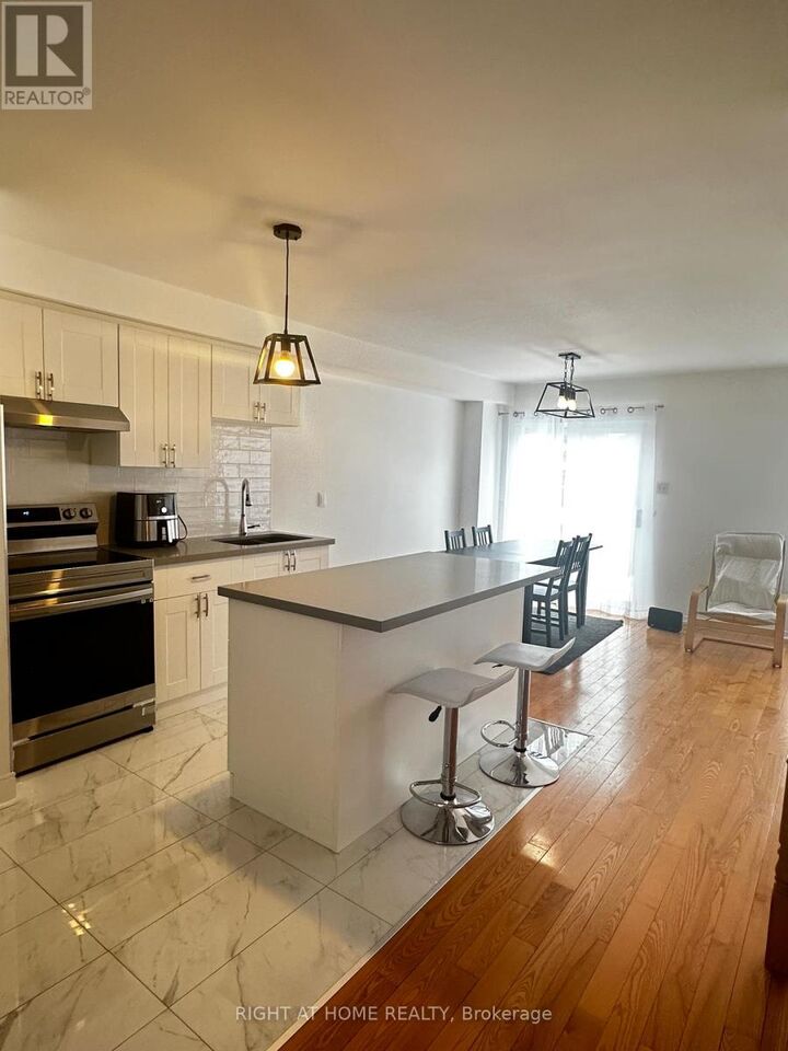 Property Photo: 54 Henderson Crescent ON L9R 1Y4