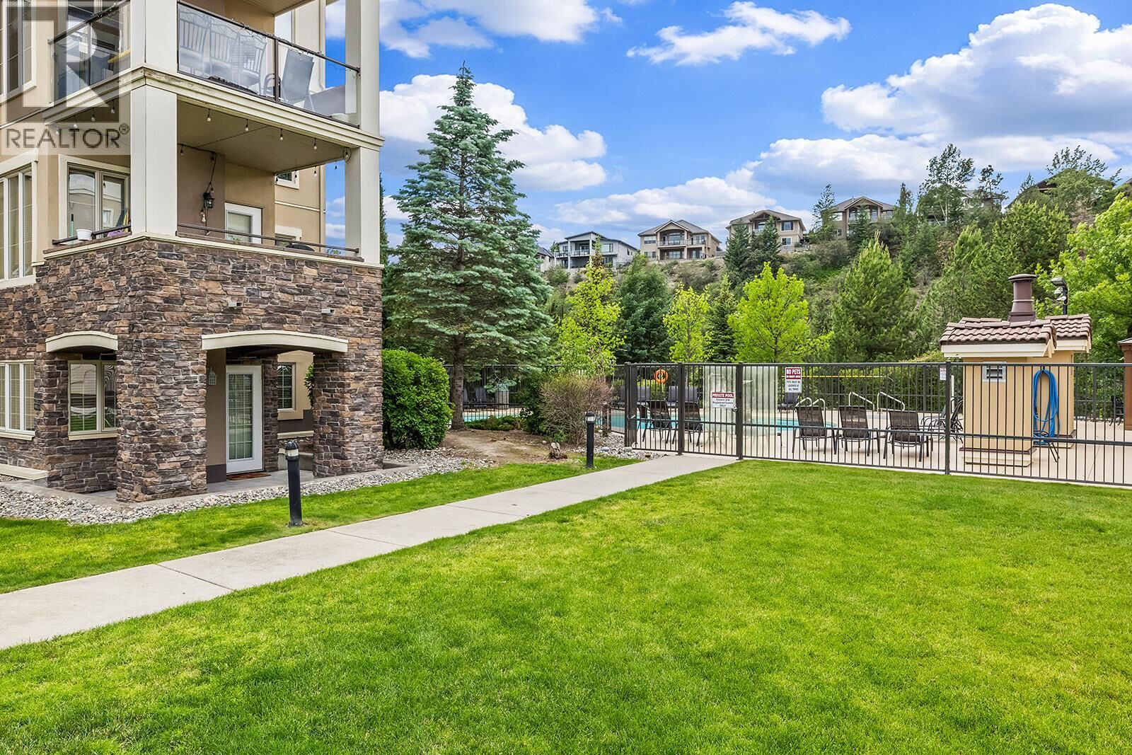 Photo de la propriété: 1873 Country Club Drive 2221 BC V1V 2W6