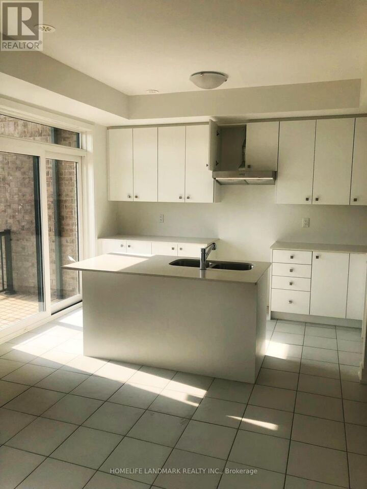 Property Photo:  79 Morrison Crescent  ON L1P 0P4 