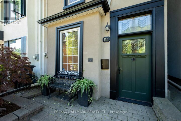 Property Photo:  101 Pears Avenue  ON M5R 1S9 
