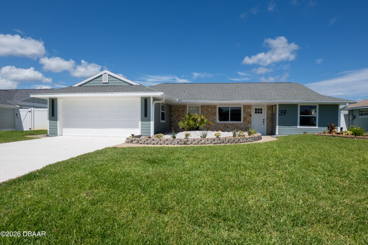 Property Photo:  39 Sea Harbor Drive E  FL 32176 