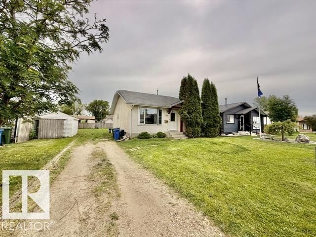 Property Photo: 169 Garnet Crescent AB T9A 2S3