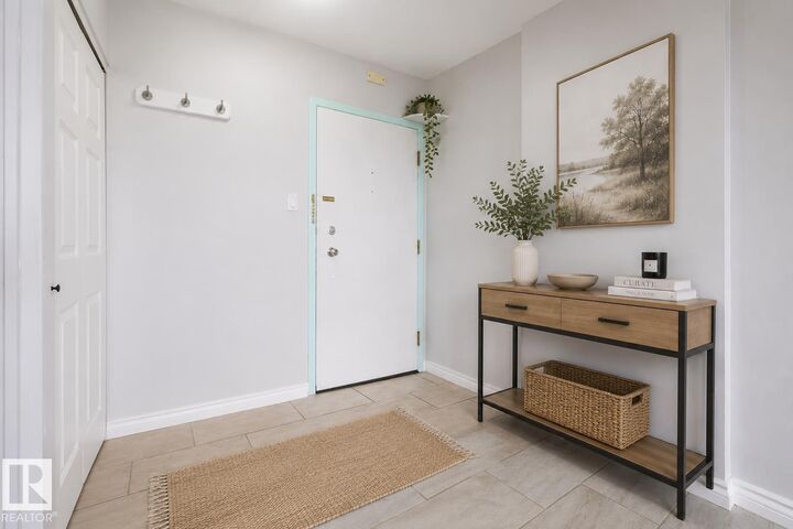 Property Photo: 12841 65 Street NW 910 AB T5A 4N4
