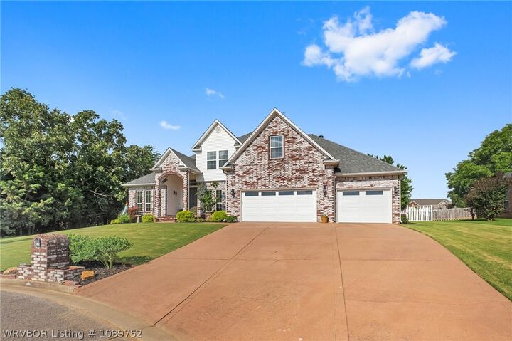 Property Photo: 3401 Green Way AR 72921