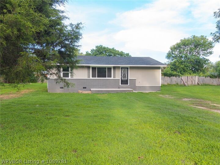 Property Photo:  206 Carson Road  OK 74954 