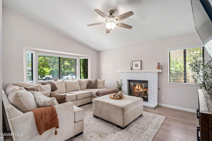 Property Photo:  3137 W Avenue J-6  CA 93536 