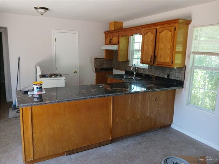 Property Photo: 1306 N Moorefield Road TX 78572