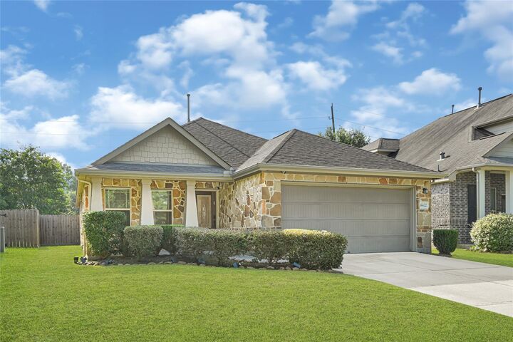 Property Photo: 16622 Lake Prince Lane TX 77044