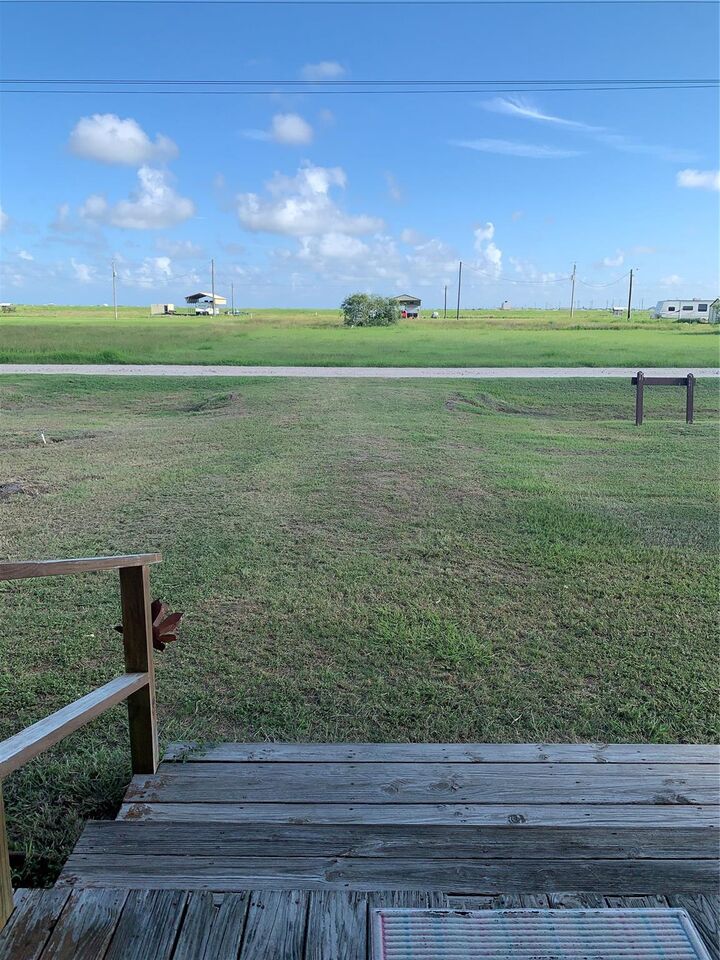 Property Photo:  142 Tarpon Drive  TX 77465 
