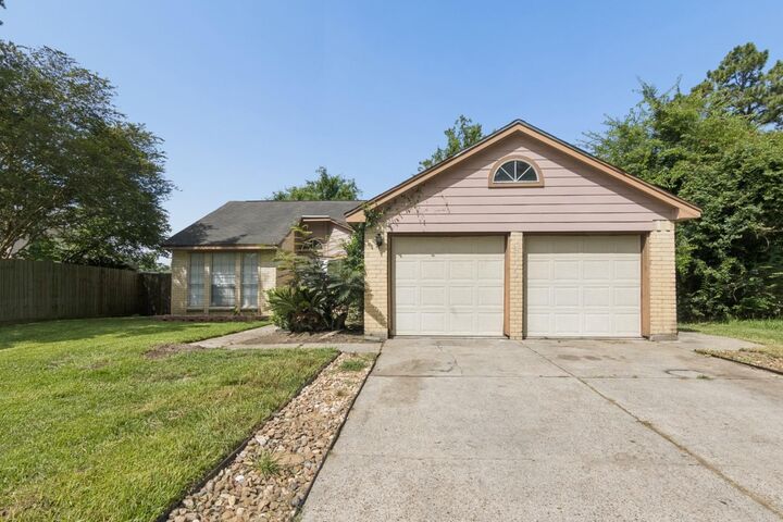 Property Photo: 22131 Bridgebrook Drive TX 77373