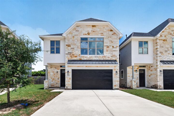 Property Photo: 15038 Wunderlust Ln TX 77069