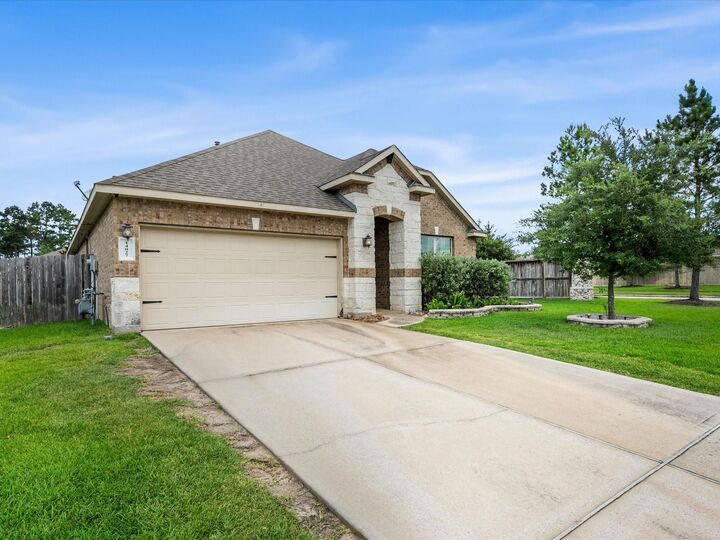 Property Photo: 14027 Routt Forest Trail TX 77384