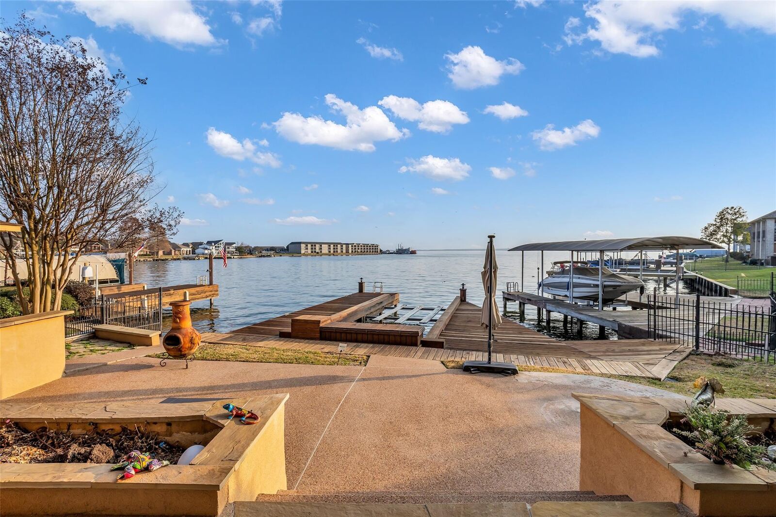 Property Photo: 7159 Kingston Cove Lane TX 77318