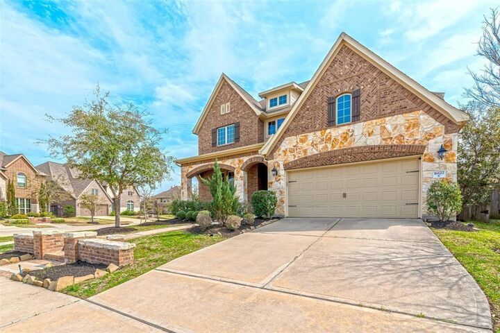 Property Photo: 16622 Emmaus Lane TX 77433