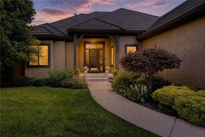 Property Photo:  5212 W 124th Terrace  KS 66209 