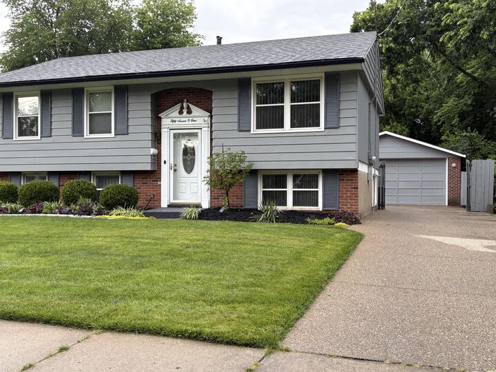 Property Photo: 5701 Revere Drive KY 40218