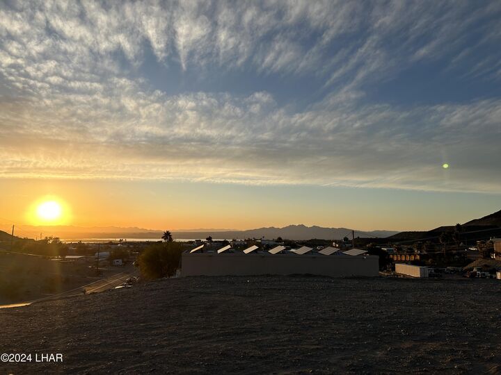 Property Photo:  4061 E Lake View Rd  AZ 86406 