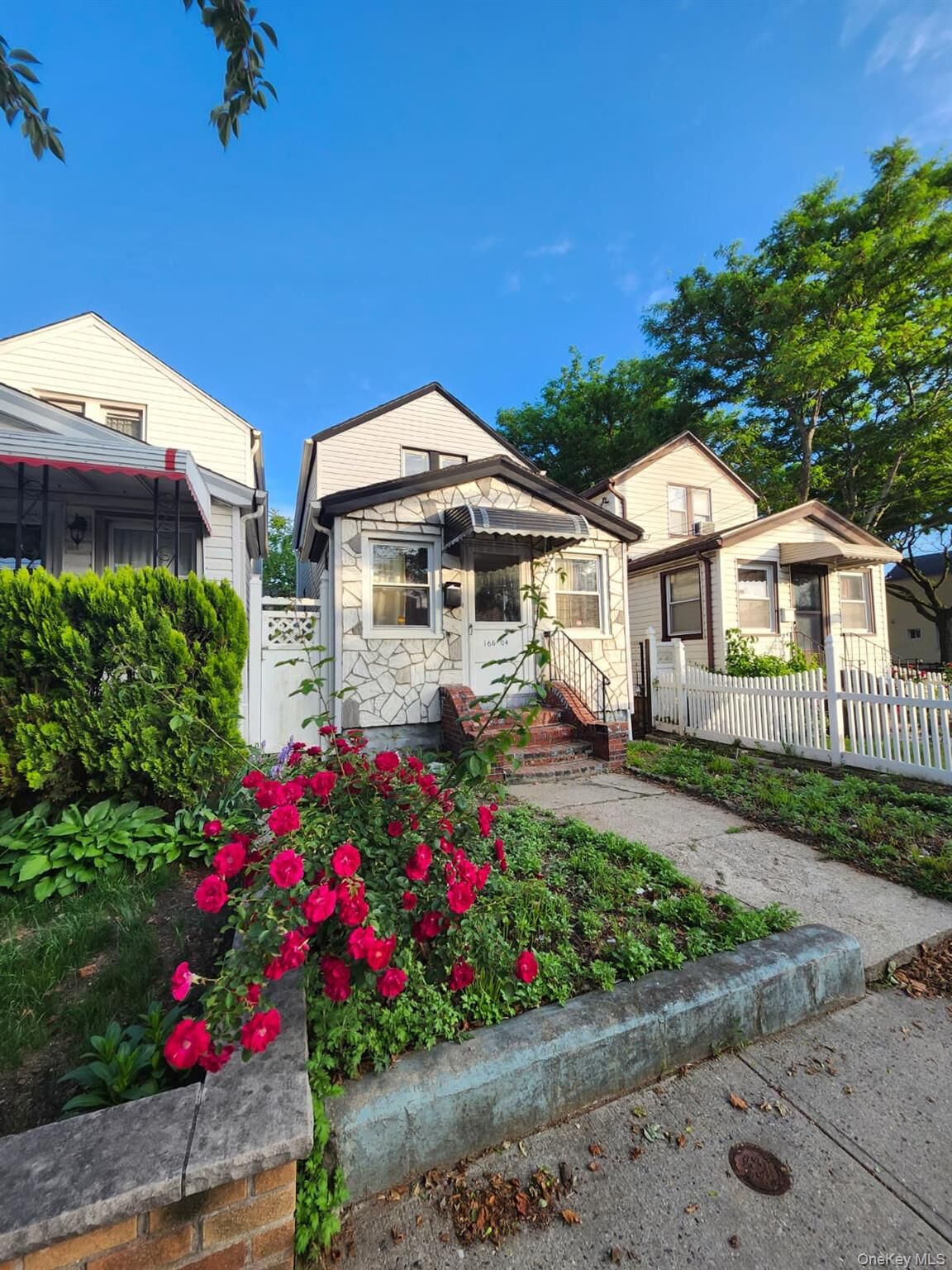 Property Photo: 16604 144th Avenue NY 11434