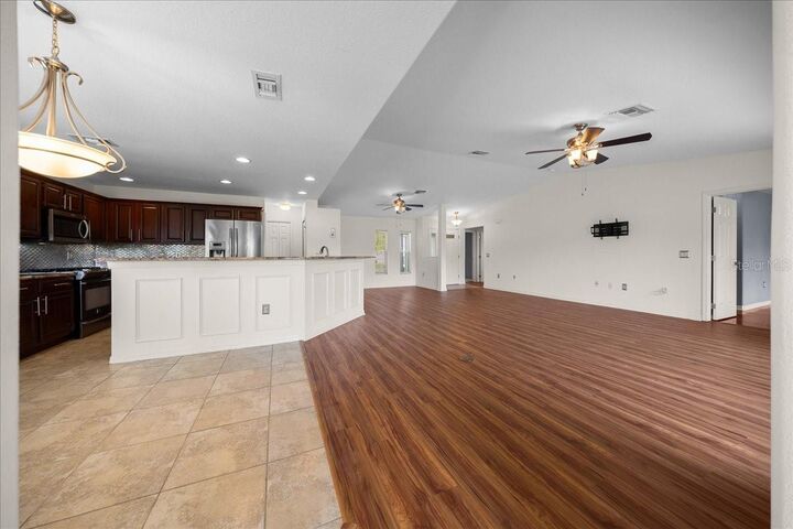 Property Photo: 15813 SW 16th Avenue Road FL 34473