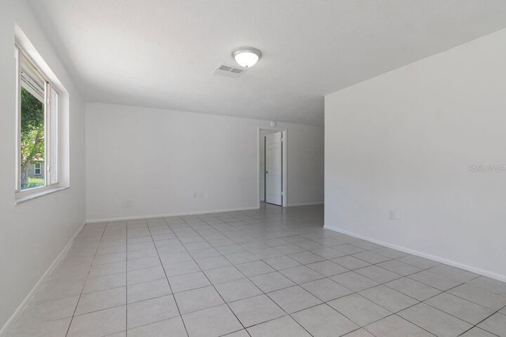 Property Photo:  7908 Rusty Oak Drive  FL 34653 