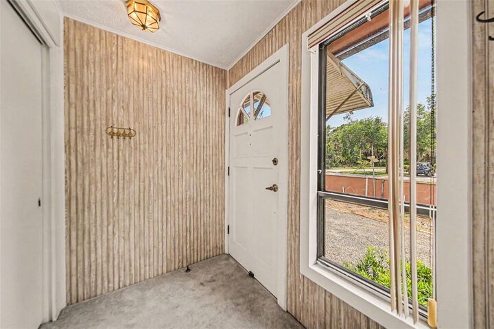 Property Photo:  168 W Wilbur Avenue  FL 32746 