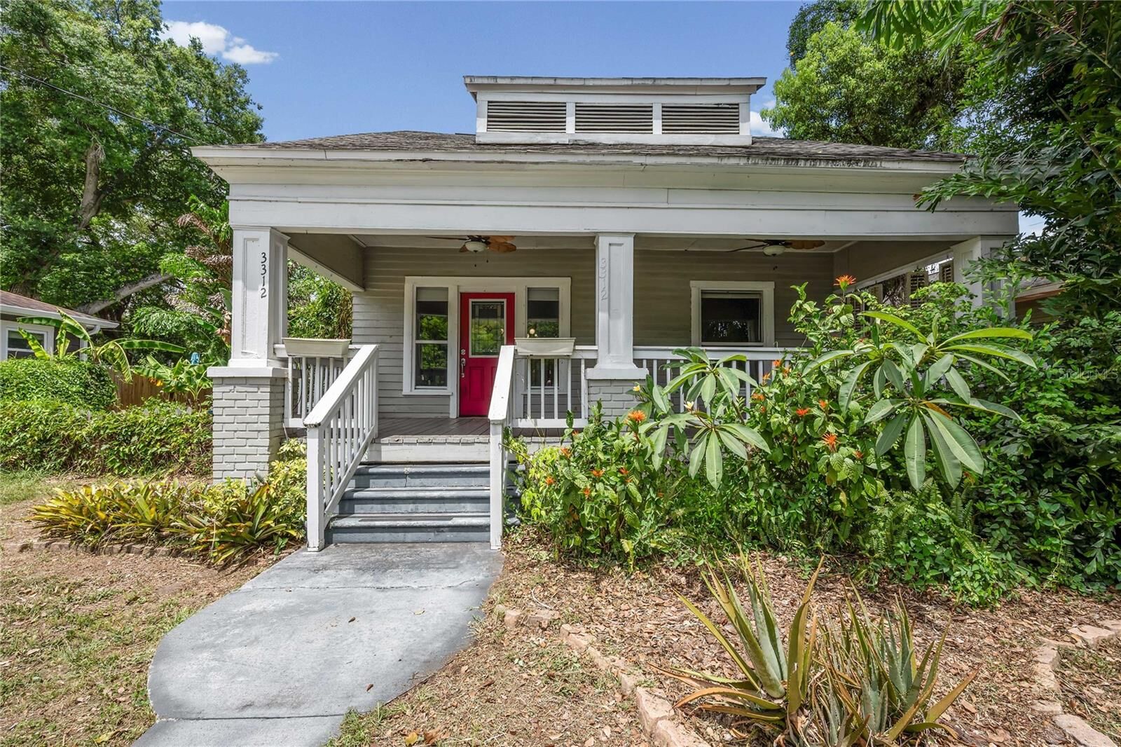 Property Photo: 3312 N Jefferson Street FL 33603