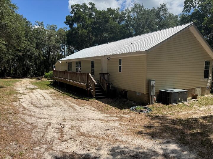 Property Photo:  10645 SE 145th Street  FL 34491 