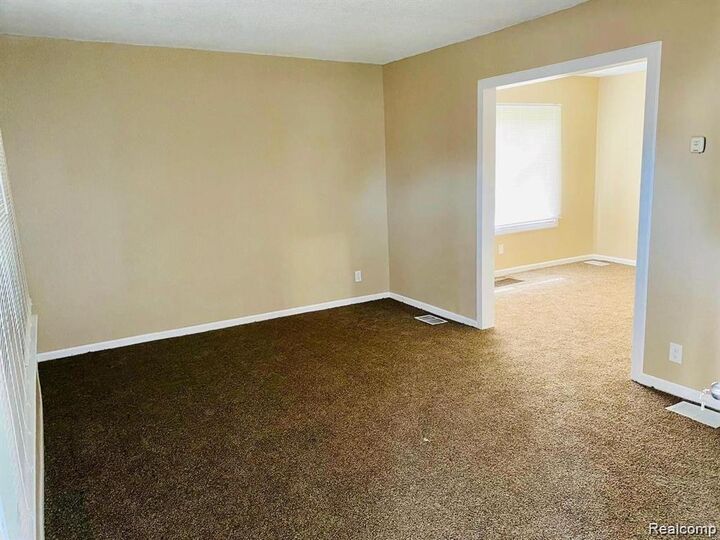 Property Photo: 3309 Doris Street MI 48238 3813
