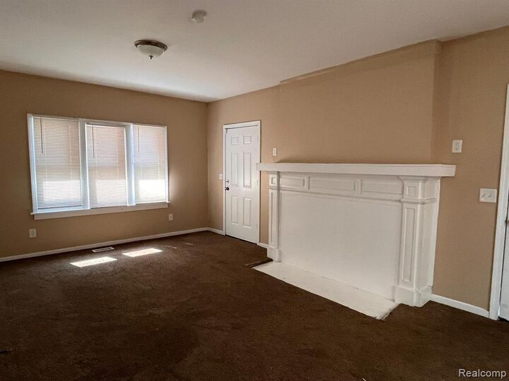 Property Photo: 2711 Burlingame Street MI 48206 3110