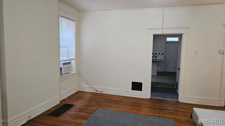 Property Photo: 3618 Dunnica Avenue MO 63116