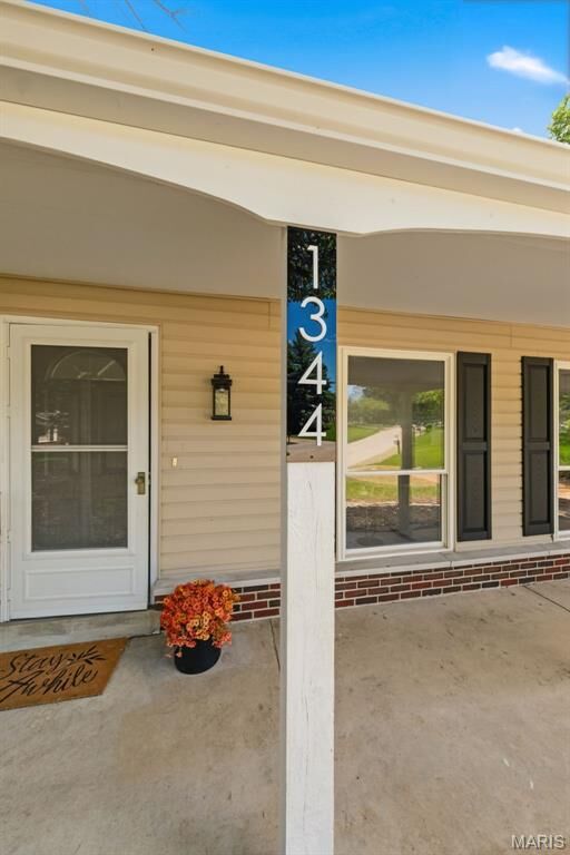 Property Photo: 1344 Palm Ridge Court MO 63146