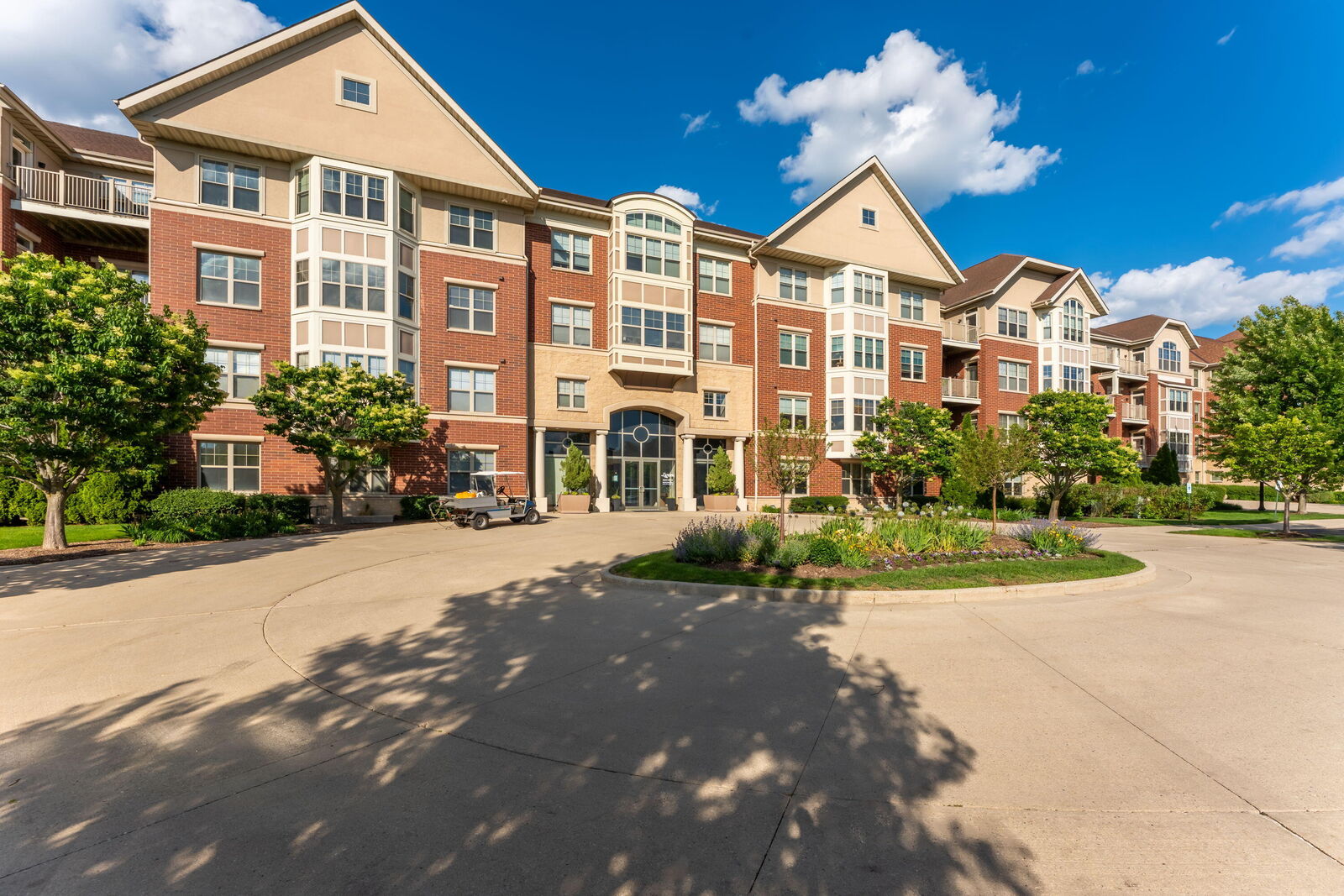 Property Photo:  4120 S Lake Dr  WI 53235 
